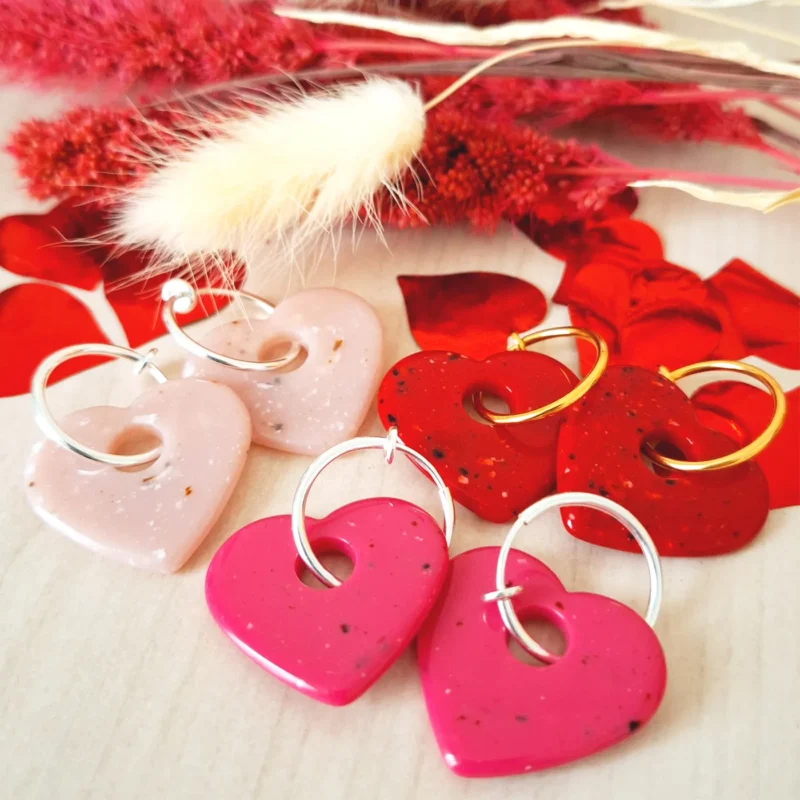 Boucles D'Oreilles Cœurs Or - Clous Percés Boîte Rouge - Parfait État